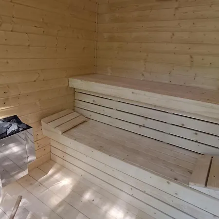 Fuege Vendeghaz Sajkod